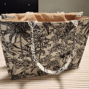 Tote Style Like Christian Dior